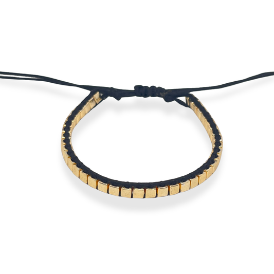 Kare Boncuk Detaylı İpli Bileklik