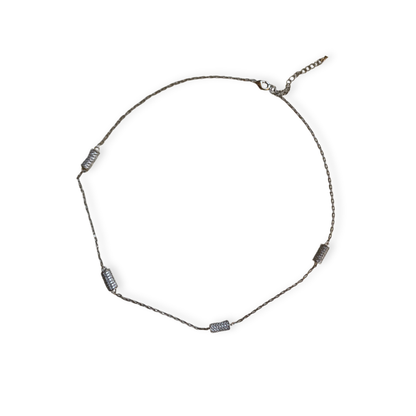 Zirkon Süslemeli İnce Kolye