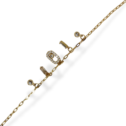 Charm Detaylı Zirkon Taşlı Bileklik