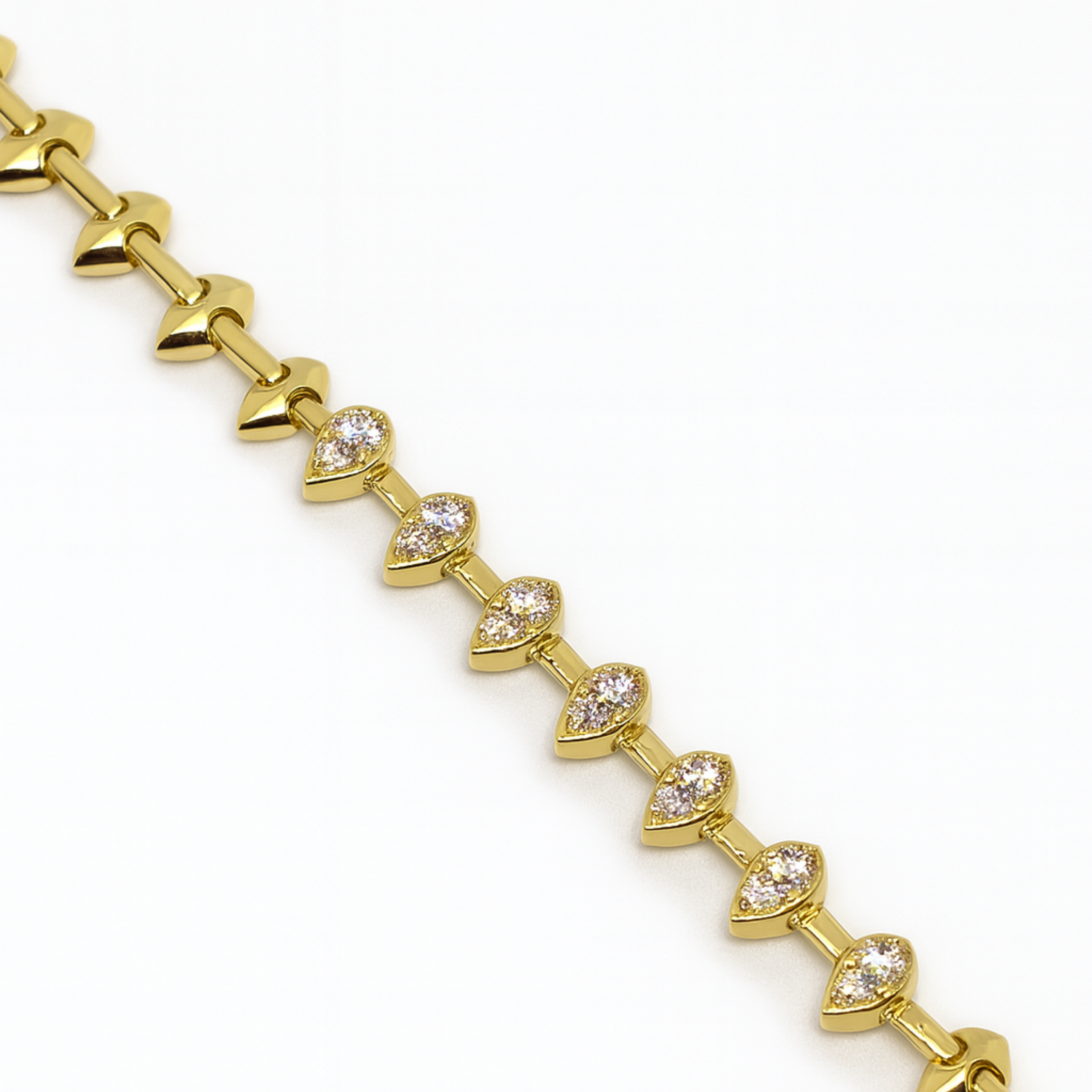 Gleame Gold Bileklik