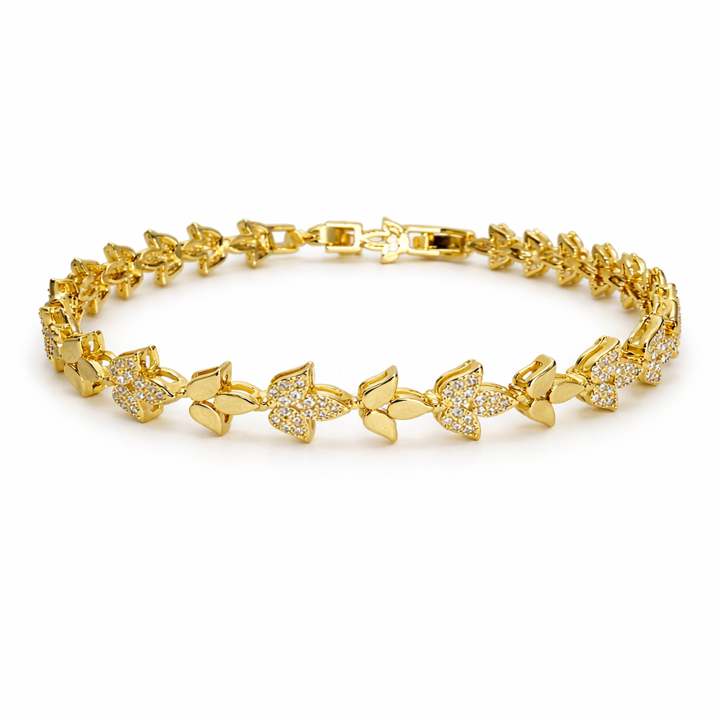Elara Butterfly Gold Bileklik