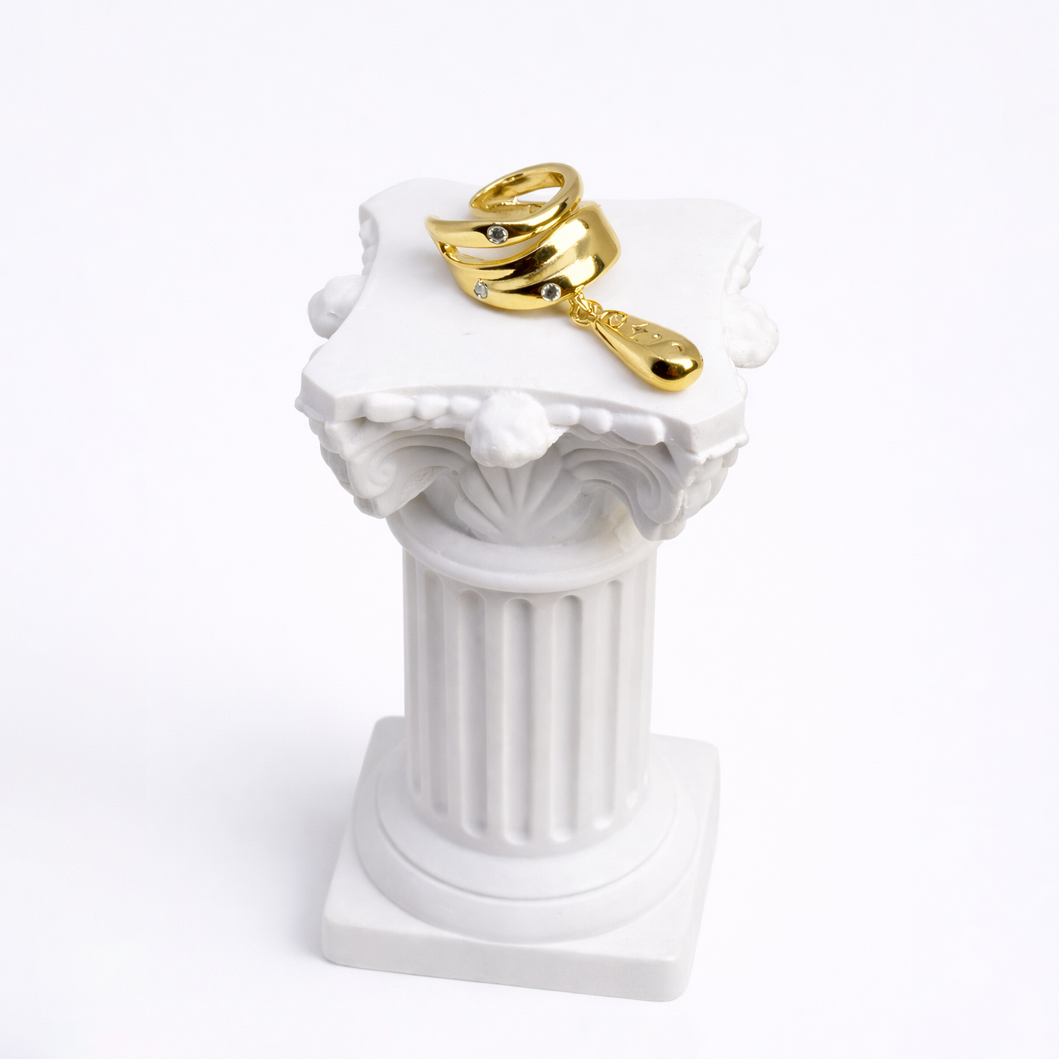 Luna Drop Gold Ear Cuff